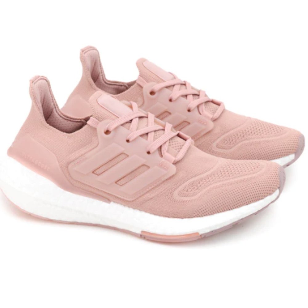 Adidas Ultraboost 22 size Women's 9.5 Pink Mauve & White Excellent Condition